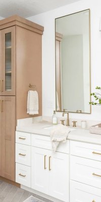 Essex_White_Truffle_Vanity_Linen_Closet